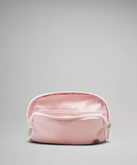 lululemon Everywhere Belt Bag 1L Flush Pink - Unisex
